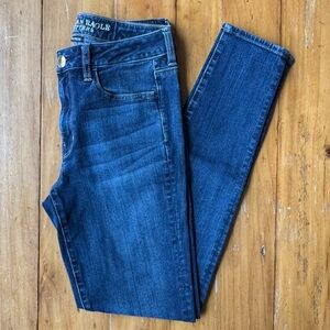 American Eagle Outfitters Women's Indigo Blue Skinny Jeans Size 4 Long